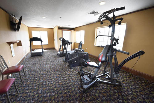 Hamilton Inn Select Fitness Room