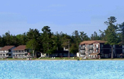 Waterfront Inn Mackinaw City Hotel