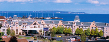 Hamilton Inn Select Beachfront