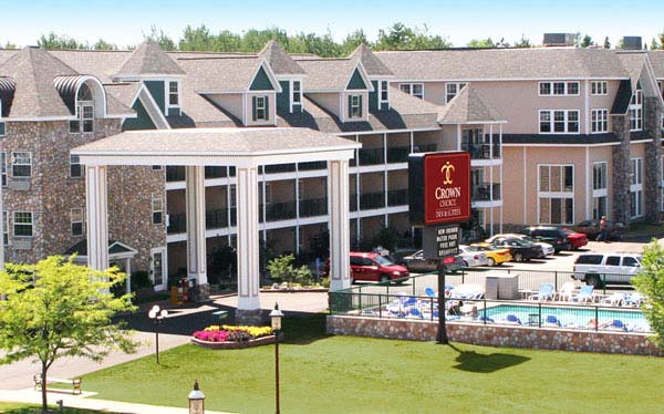 Crown Choice Inn & Suites Lakeview & Waterpark