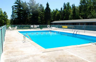 Capri Motel Pool